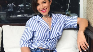 NICOLETA NUCĂ şi-a schimbat look-ul! Cum arată cântăreaţa de când a intrat în tabăra roşcatelor