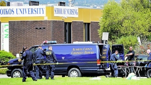 Un barbat inarmat a facut prapad in Oakland! Macel la universitate! 7 morti si 3 raniti