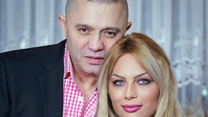 Cristina l-a ”obosit” tare pe Nicolae Guţă! Manelistul a fost surprins sforăind de zor în aeroport