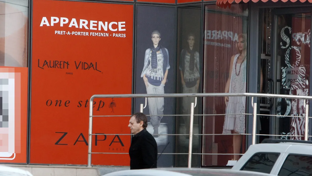 “Minunea blonda” a poftit la produse de patiserie. Ilie Balaci a cumparat si a mancat in drum spre casa