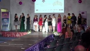 Contabilele din toata tara s-au intrecut in frumusete. Uite cum arata"Miss expert contabila"!