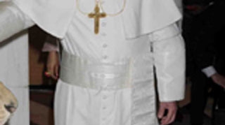 Un episcop ungur, acuzat de agresiune sexuala si frauda