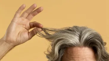 Fructul care ține firele de păr albe la distanță! Ce cantitate trebuie să consumi zilnic pentru podoaba ta capilară