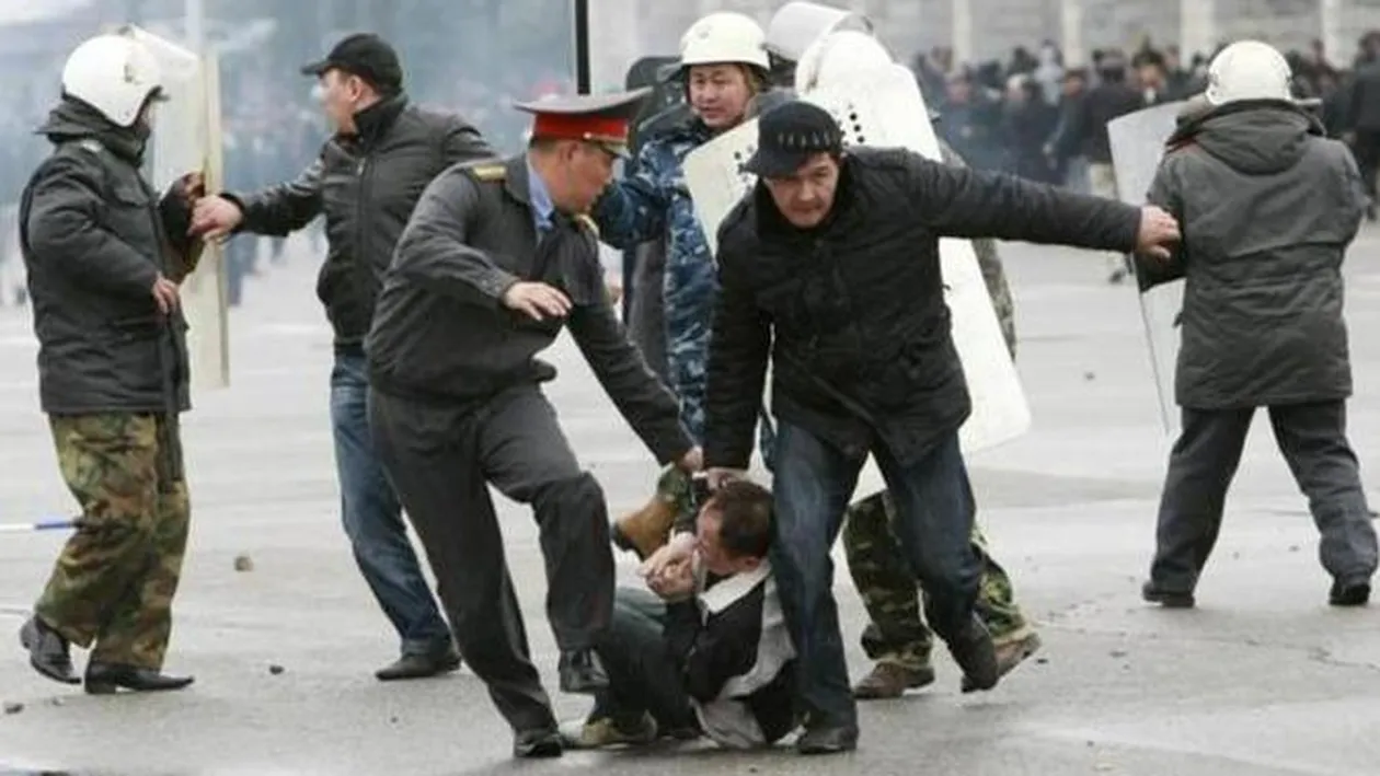 Revolutie insangerata