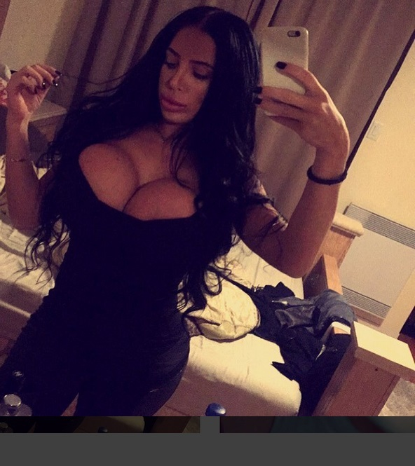 Kristyna Martelli, femeia cu 100 de operaţii estetice