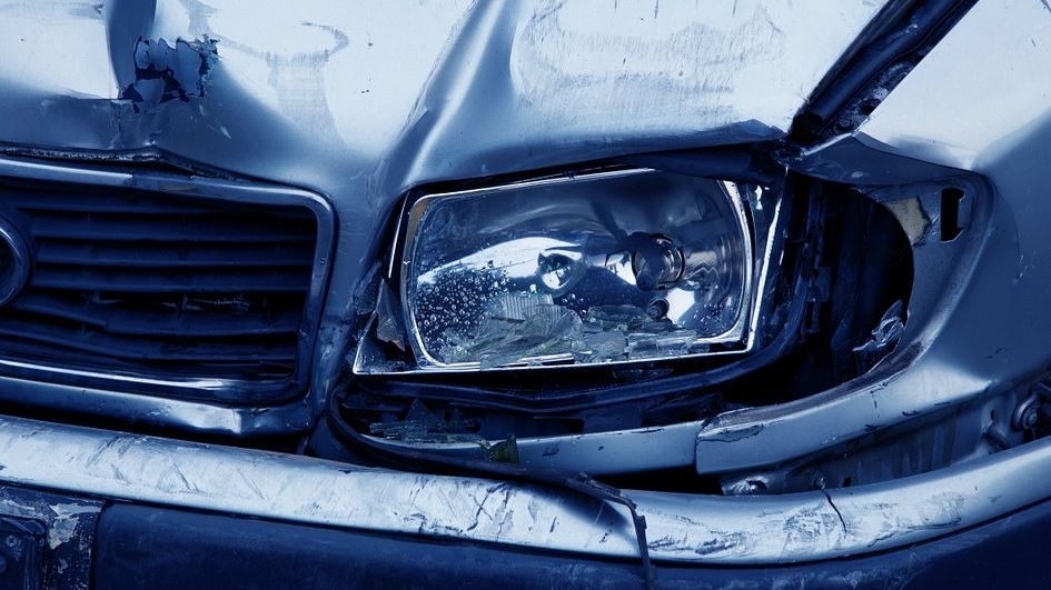 Accident grav pe Centura Iașului! Cine sunt cele două tinere care aproape au fost zdrobite la impact