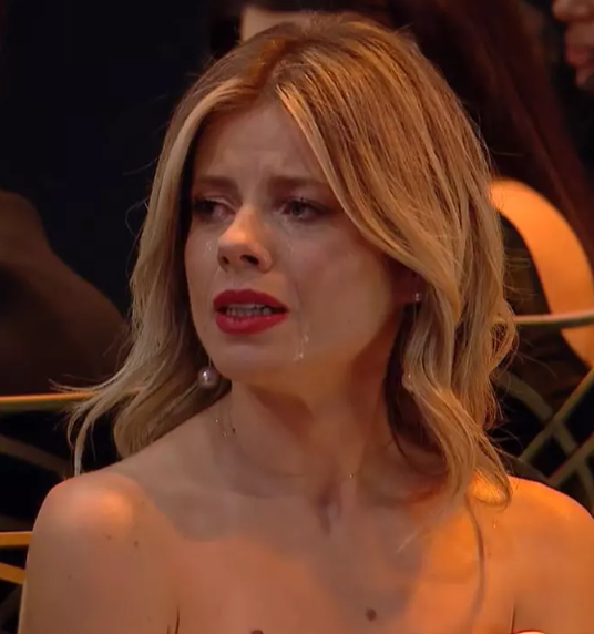 Momentul în care Gina Pistol și Mihaela Rădulescu nu și-au mai putut stăpâni lacrimile. Pro TV a difuzat imaginile grele