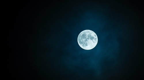 Mai 2026, lună cu două Luni Pline. Fenomenul astronomic este rar întâlnit