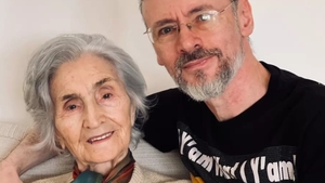 Mama lui Mihai Albu a murit. Primul mesaj de condoleanțe a venit chiar de la Iulia Albu