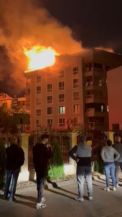 Incendiu devastator într-un penthouse din Sectorul 1 al Capitalei 
 / Foto: CANCAN.RO