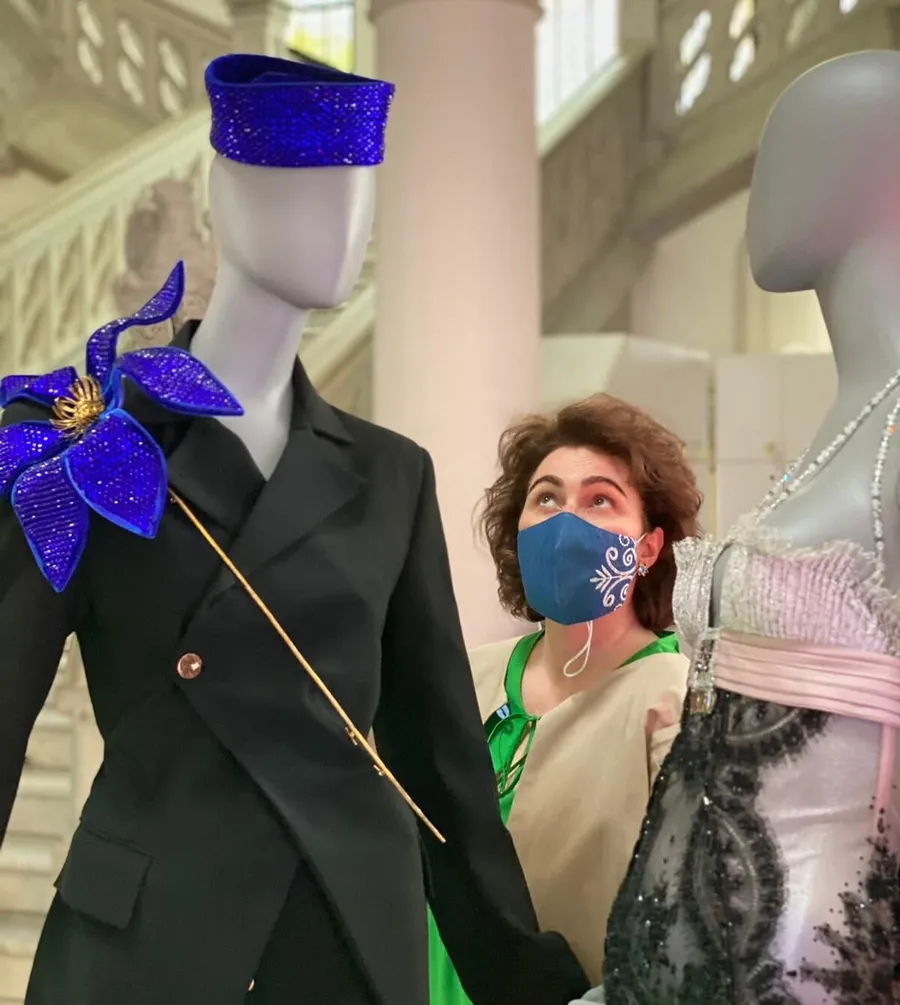 Magistratul și-a arătat deseori preferințele pentru pălării extravagante