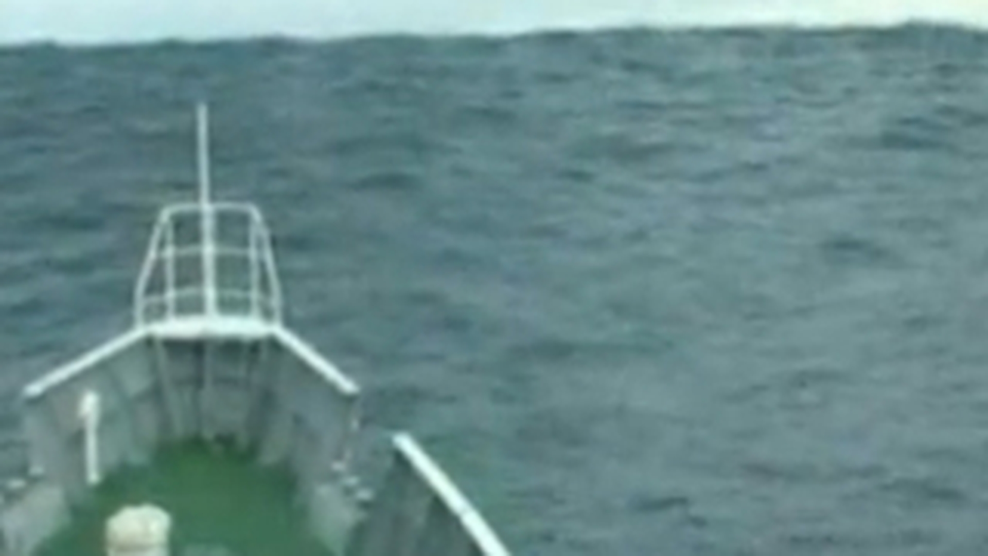 Video COLOSAL! Imagini netrucate cu momentul formarii tsunami-ului gigant, filmate chiar de pe un vapor din apropiere
