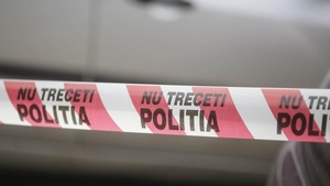 Un cadavru cu o pungă pe cap a fost descoperit în sectorul 6 al Capitalei