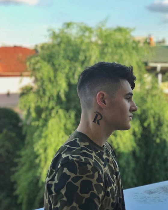„Ginerele” Andreei Esca s-a tatuat pentru una dintre cele mai importante femei din viaţa lui: „Eşti cu mine mereu”