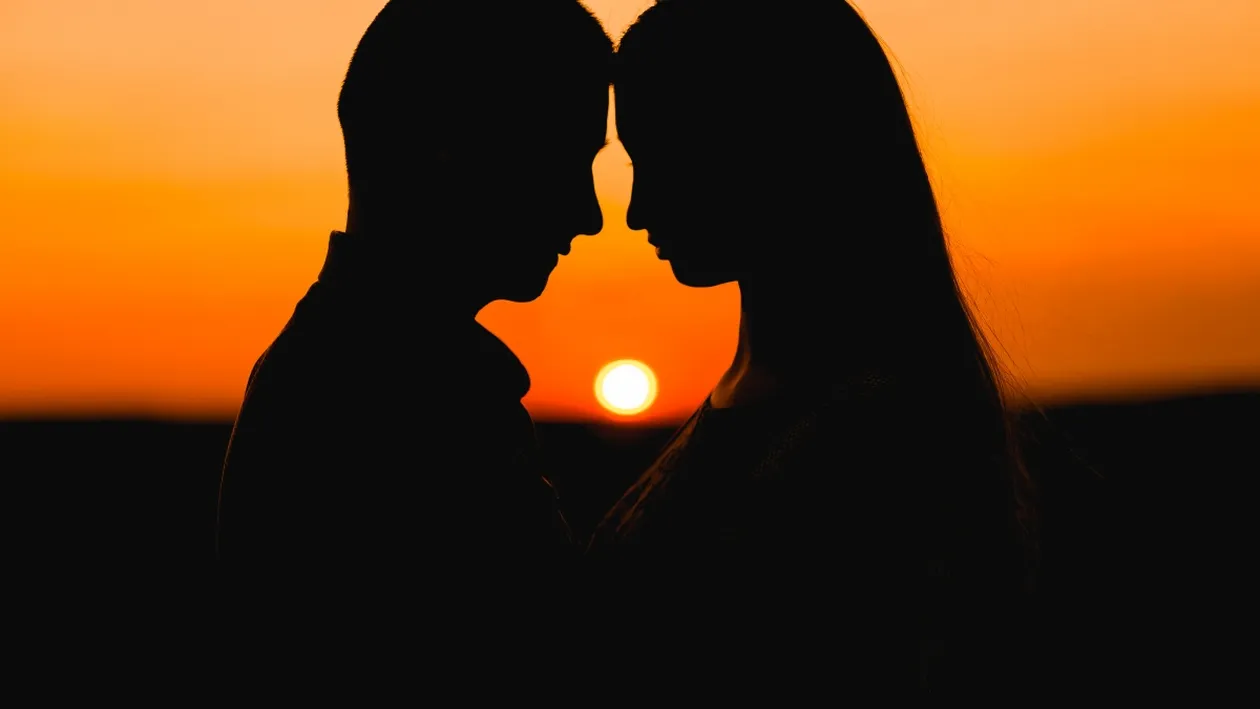 Poveste de dragoste, demnă de scenariul unui film! Și-au trimis scrisori timp de un an, iar ce a urmat întrece orice imaginație