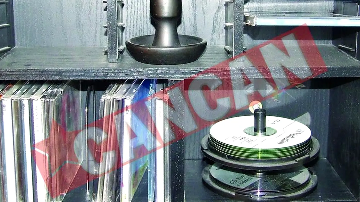 Face suporturi pentru CD-uri din lut