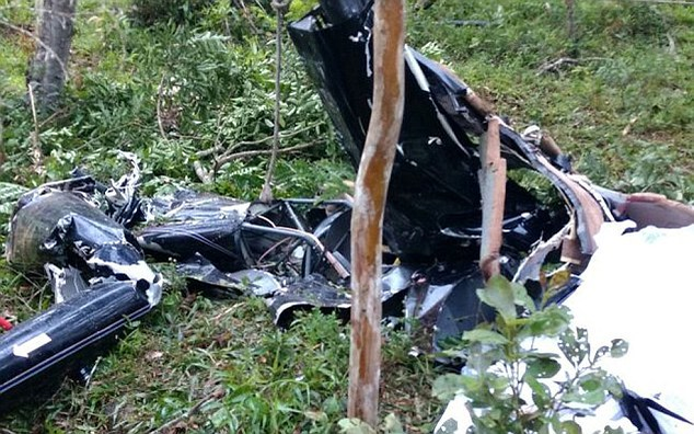 Visul unei mirese s-a transformat într-o tragedie, după ce elicopterul cu care voia să ajungă la altar s-a prăbuşit!