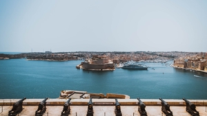 Malta, strategie inedită! Oferă până la 100 de euro pentru cei care petrec cel puțin trei zile de vacanță pe insulă