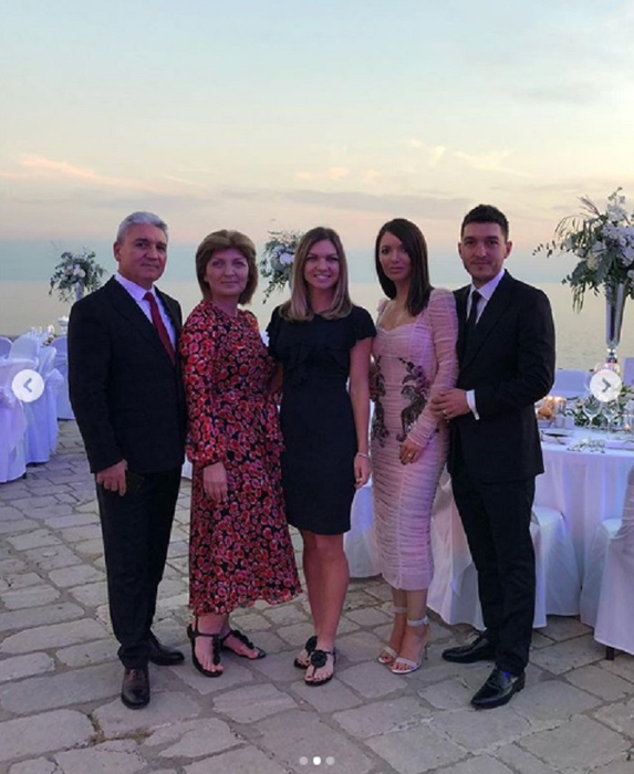 Simona Halep are un frate care a avut și el o carieră în tenis. Uite cum arată Nicolae Halep și ce familie frumoasă are