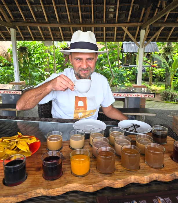 Țeapa luată de Cosmin Seleși în Bali. Vedeta PRO TV a povestit tot: „Nu murdară, foarte murdară!”