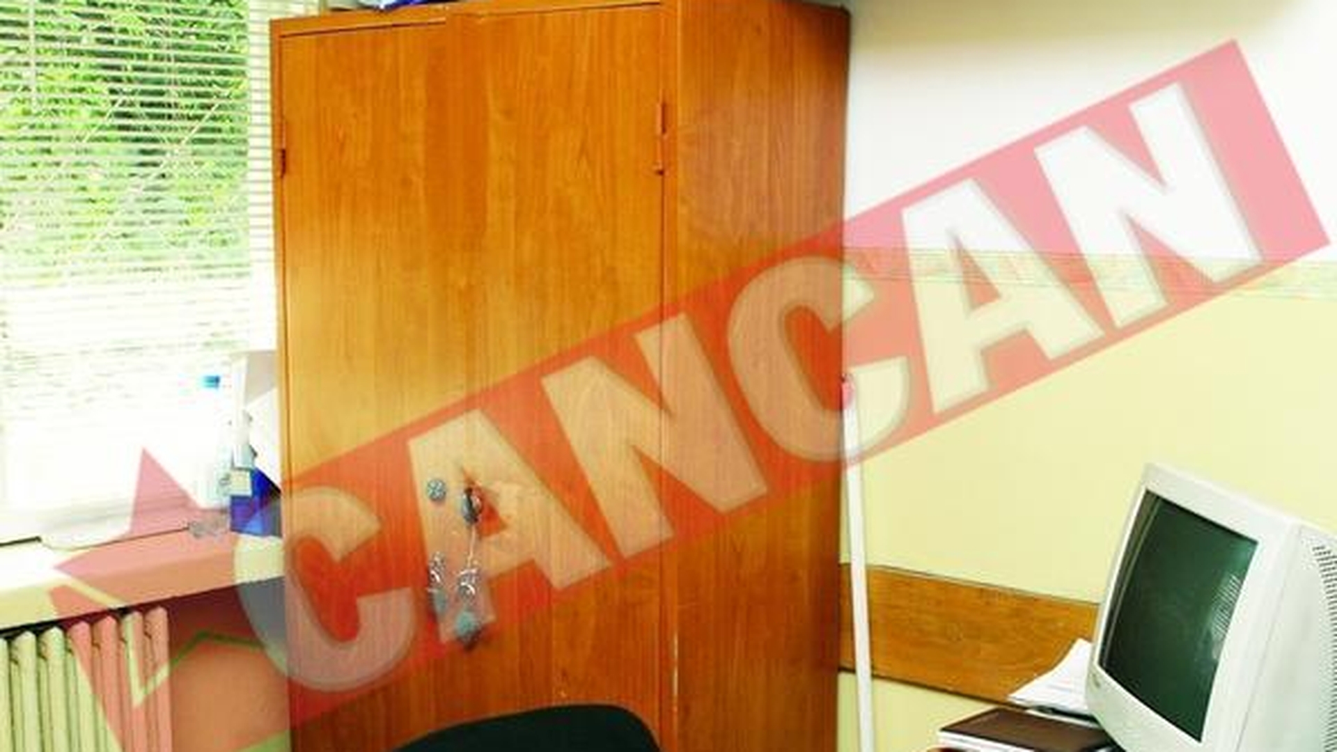 Politist ucis de datorii