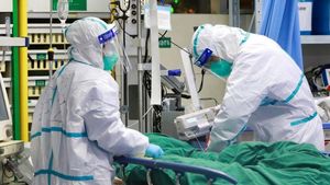 Dosar penal, după ce 25 de cadre medicale și zece bebeluși din maternitatea de la Timișoara au fost infectați cu coronavirus