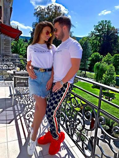 Miss “Planet 2019” l-a combinat pe Domnul Rimă! Primele imagini cu noul cuplu. Cum și-au “oficializat” relația + multe alte detalii