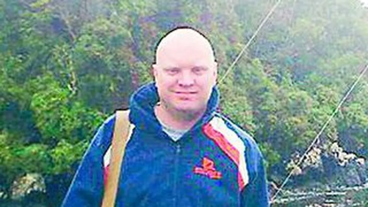 A umblat moca prin toata lumea!