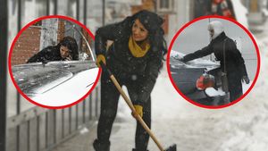 Intră în acțiune TOP 30 de vedete care s-au luat cu iarna la “trântă”. Andreea Mantea, Roxana Ionescu și Ioana Filimon au dat totul în zăpadă