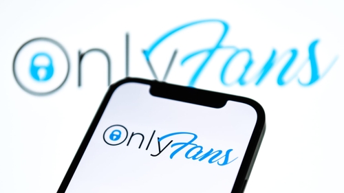 Ce este OnlyFans, cum funcționează și cum poți câștiga bani lucrând de acasă