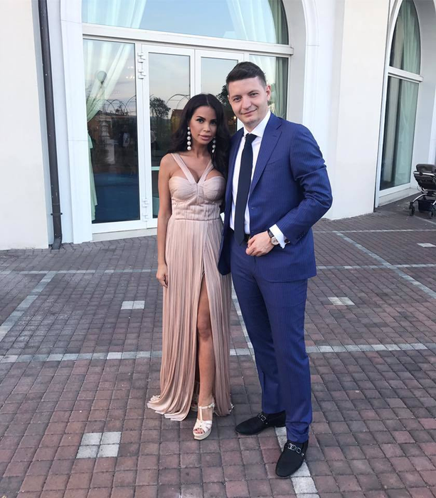 Denisa şi Alex se iubesc de patru ani