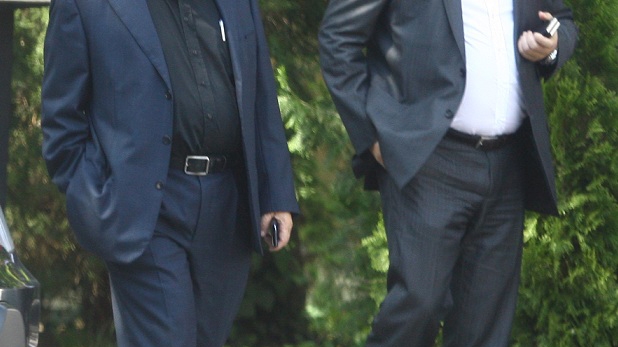 Miky Spaga e cel mai smecher "pensionar"! La 70 de ani, se imbraca la 4 ace, are bodyguard si ia masa in restaurante de lux