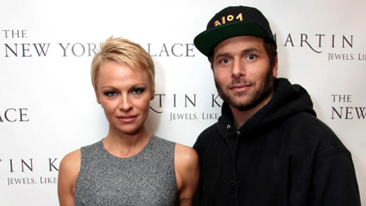 Pamela Anderson a obtinut un ordin de restrictie împotriva soţului ei