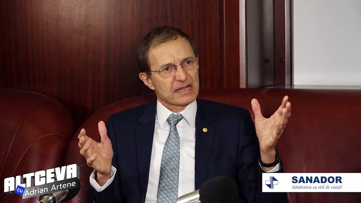 Academicianul Ioan Aurel Pop este invitat în podcastul "ALTCEVA cu Adrian Artene", difuzat cu ocazia zilei naționale a României (Foto: captură video)