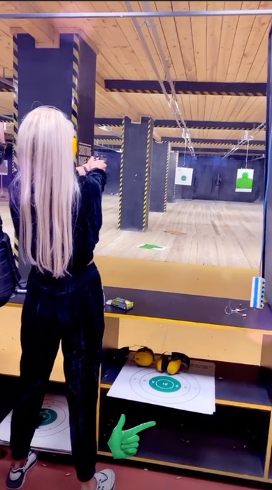 Bianca Drăgușanu se teme pentru viața ei după divorț!? A învățat să tragă cu pistolul! VIDEO