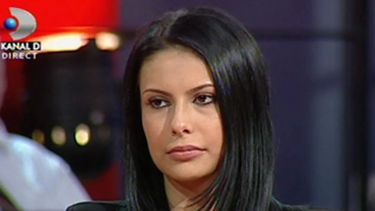 VIDEO Noemi, fosta iubita a lui Mihai Mitoseru: A spus ca am stat cu el pentru banii lui. Imi reprosa ca nu ieseam cu el in cluburi, ca nu am chef, ca am parul nefacut