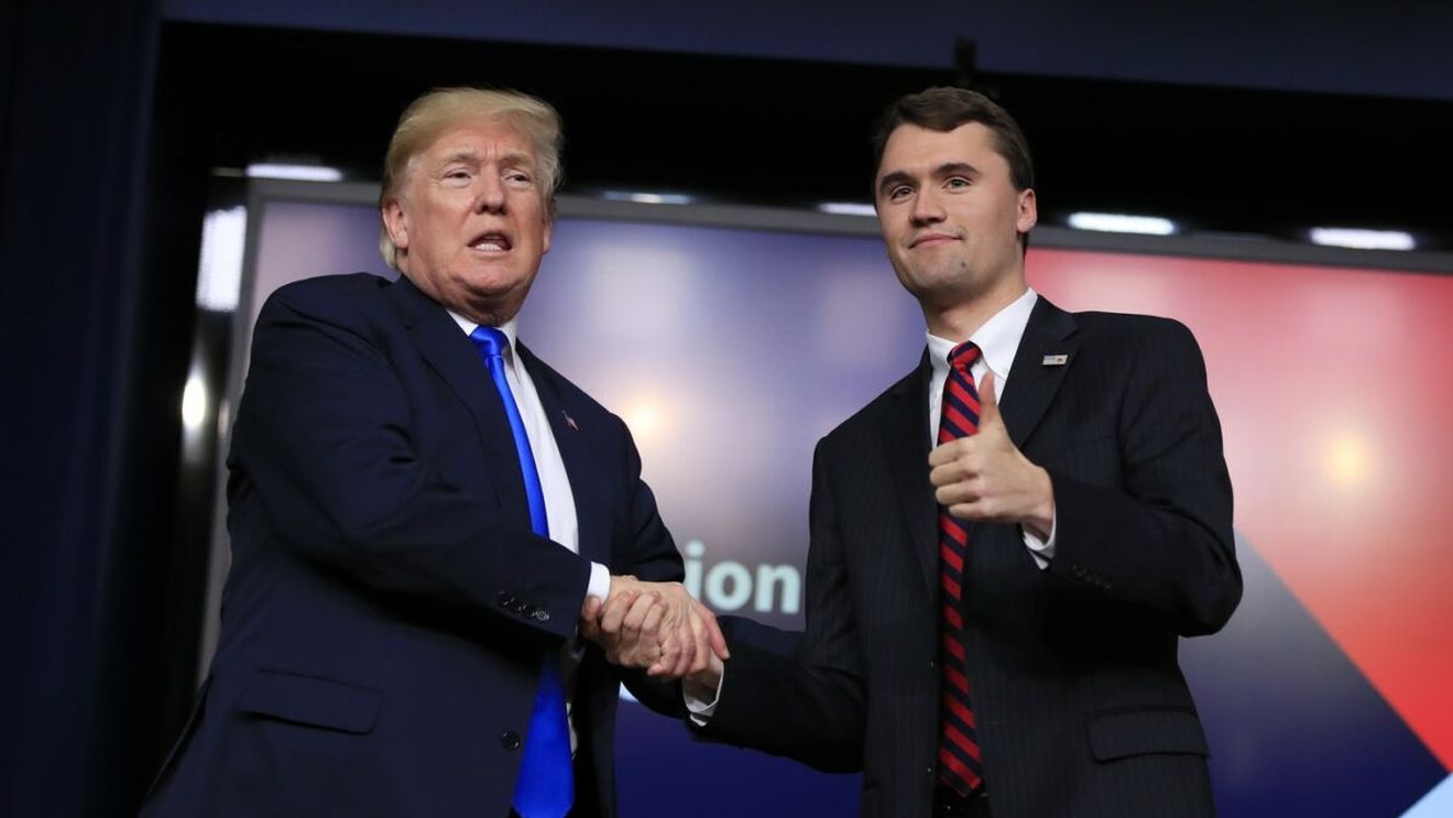 UPDATE. Activistul Charlie Kirk, aliat al lui Trump, a murit după ce a fost împușcat la un eveniment universitar din Utah