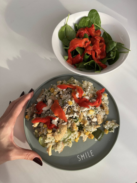 Dieta Ruxandrei Luca. Ce mănâncă să nu pună niciun gram pe ea