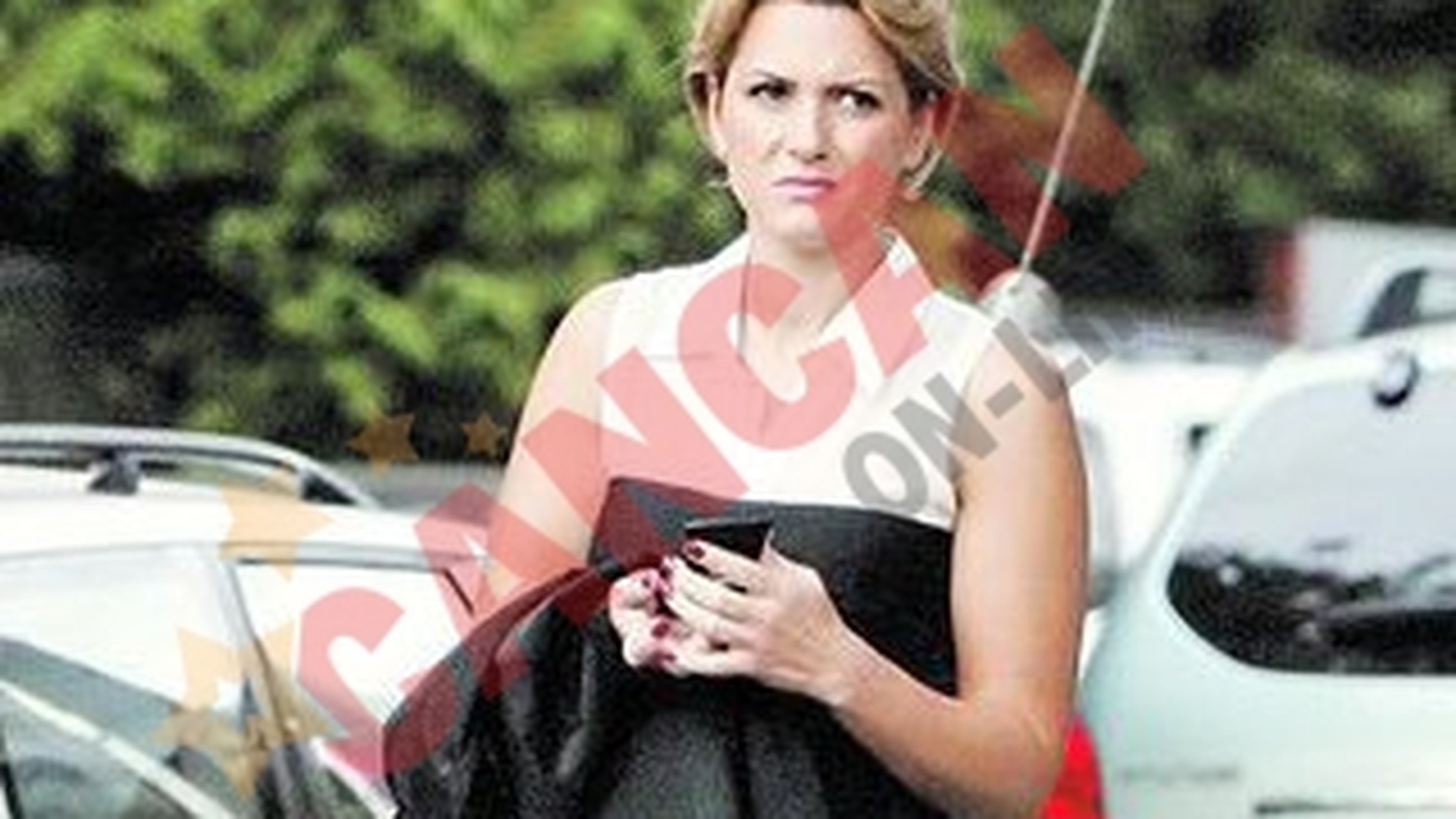 Cristina Uzunov cere banii pe amenda!
