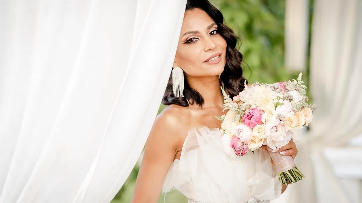Prezentatoarea TV Ameri Nasrin s-a căsătorit civil! Rochia pe care a purtat-o la eveniment a atras toate privirile