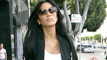 Nicole Scherzinger vrea sa fie fata Bond