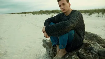 Toamna asta, The Motans dau lovitura în topurile muzicale! A fost lansat single-ul “Înainte Să Ne Fi Născut”