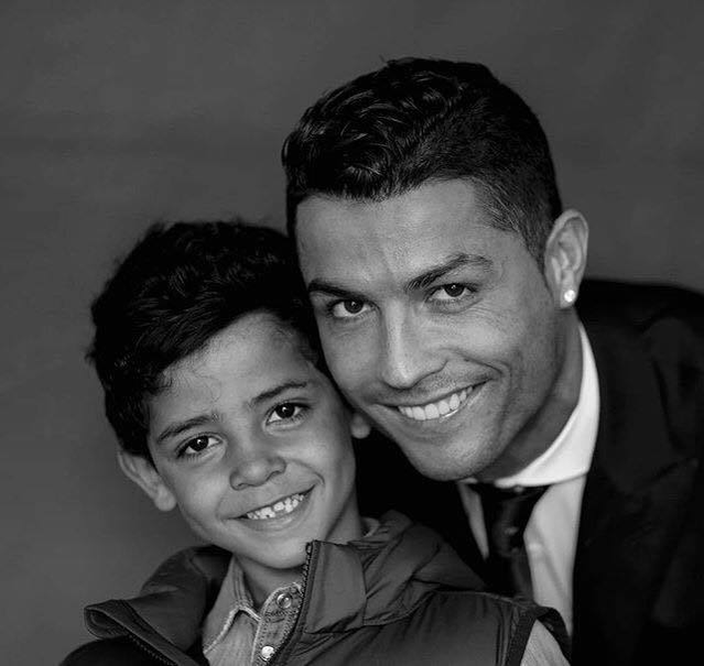 Cristiano Ronaldo este foarte mândru de fiul lui.