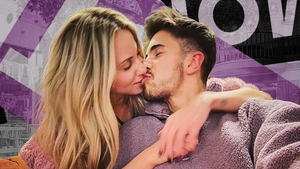 Otniela Sandu, fără pic de machiaj! Așa o vede Sebastian Dobrincu dimineața