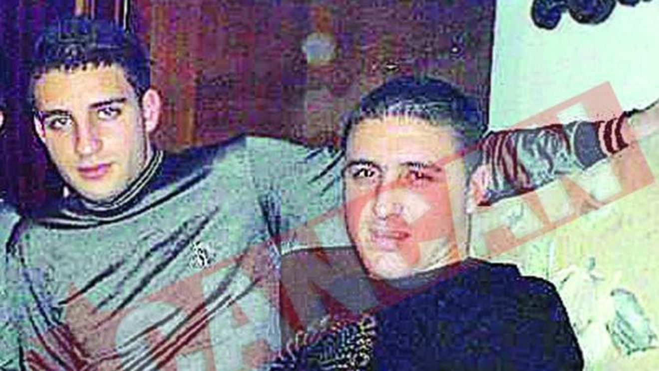 Incendiatorii de la club, copii de bani gata