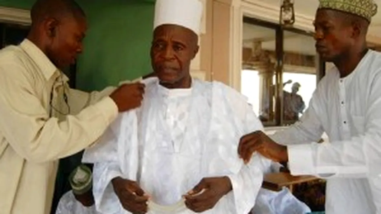 Un nigerian de 87 de ani are un harem format din 107 neveste!