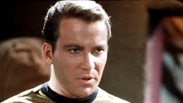 INCIDENT Capitanul James T. Kirk din Star Trek a luat foc de la curcan!