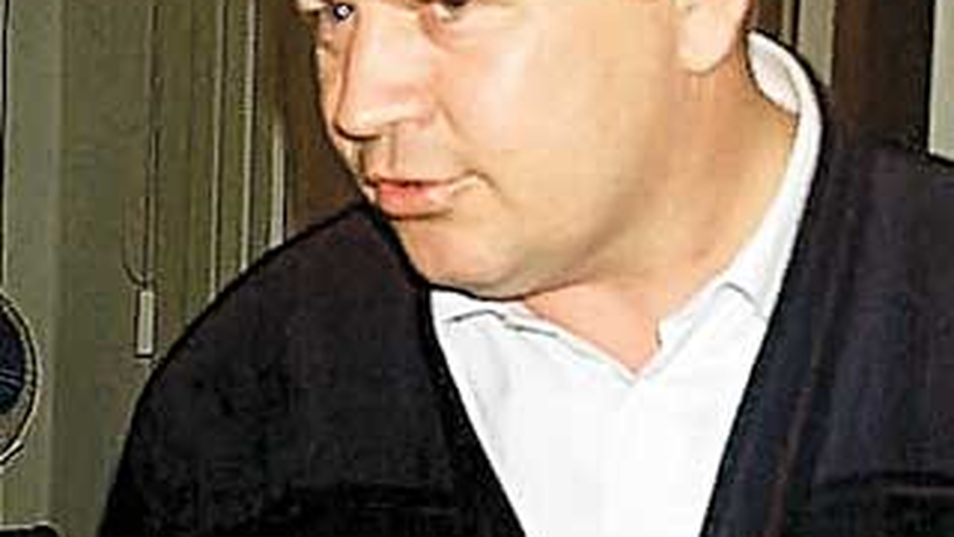 Umbrarescu a fost jefuit de 200.000 de euro