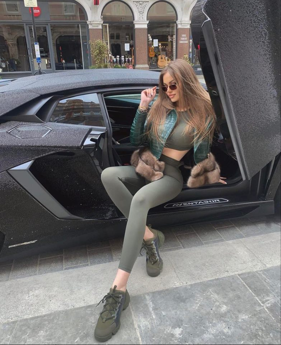 Daria Radionova s-ar fi despărțit de Alex Bodi (sursă Foto: Instagram)
