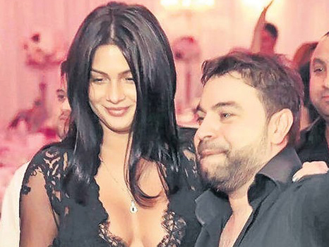 Roxana i-a dăruit o fetiţă lui Salam